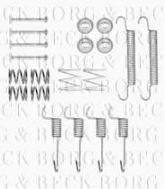 Borg & Beck BBK6304 - Kit de accesorios, pastillas de frenos