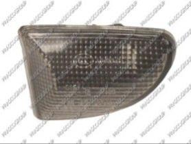 REF: ME3054141 - GRUPO OPTICO LATERAL DERECHO BLANCO